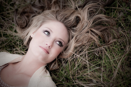 Country Newcomer Kori Jean Olsen Makes A Splash At CRS 2011