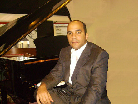 Pianist Daniel Amat Is Special Guest At Next Inside Latin Jazz Series