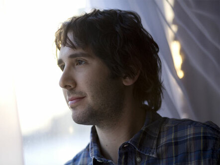 Josh Groban Gearing Up For May 12th Kick-off Of North American Leg Of His 2011 'Straight To You' World Tour