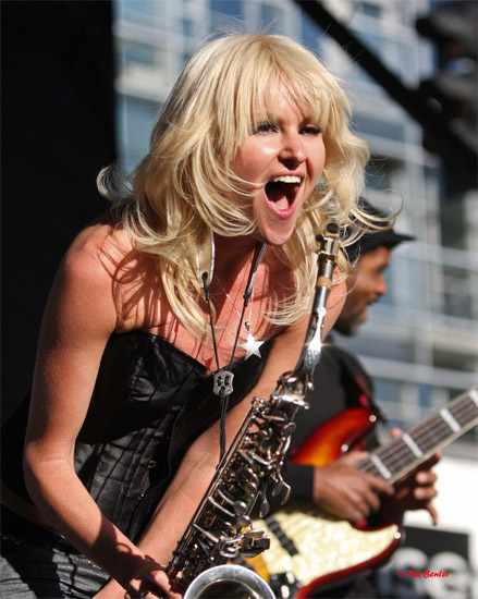 Mindi Abair Will Officially Join The Max Weinberg 7 Tomorrow Night, Featuring Bill Champlin