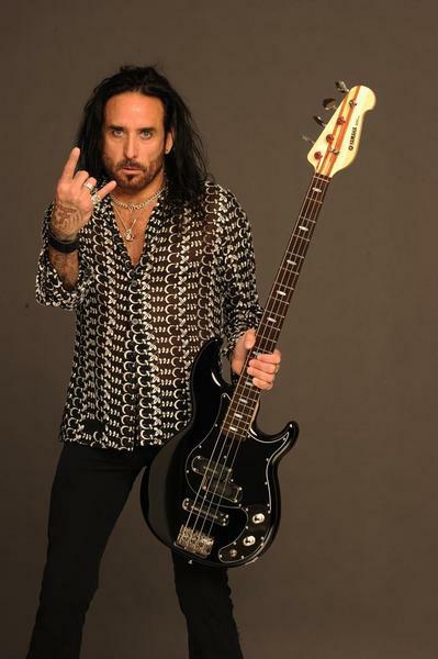Marco Mendoza Bassist For Thin Lizzy At Home In Cali For A Long Deserved Break