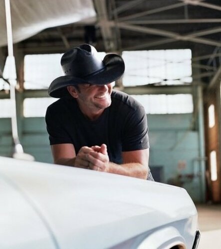 Air Force Reserve Presents Tim McGraw's 'TOUR FOR THE TROOPS' Hosted by Camp Pendleton, TriWest and the Tug McGraw Foundation