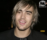 Charlie Simpson Announces 2012 Headline Tour