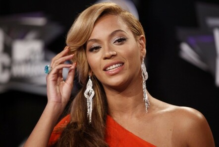 Beyonce To Kick Off Her North American Tour At The BET Experience!