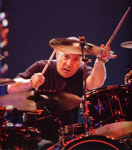 Neil Peart (The Drummer From Rush), Optimist