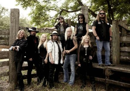 Hear Lynyrd Skynyrd's New Single 'Last Of A Dyin' Breed'!