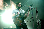 Kings Of Leon Announce 2013 UK Arena Tour