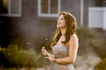 Grammy Award-Winning Artist Sarah McLachlan Signs With Verve Records And Prepares To Release New Album 'Shine On' On May 6, 2014