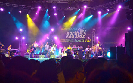 Usher, Gladys Knight, Diana Ross & Marc Anthony Take The Stage For The 2013 Curacao North Sea Jazz Festival