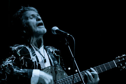 Jon Anderson To Play Select Summer 2012 Concerts