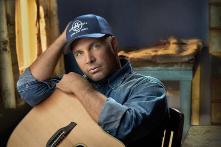 Garth Brooks And Trisha Yearwood Take America By Storm