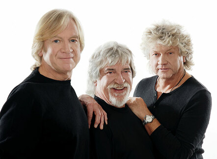 World-Famous Rockers Return The Moody Blues Timeless Flight- The Voyage Continues