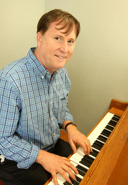 Award Winning Nashville Songwriter Thornton Cline Billed As Featured Speaker At The 2013 Winter NAMM (National Association Of Music Merchants) Show January 27