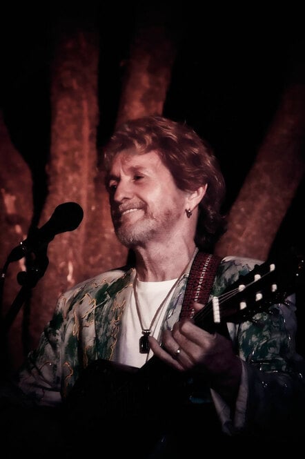 Jon Anderson To Play Special Concert In London At Sadler's Well On August 8, 2012