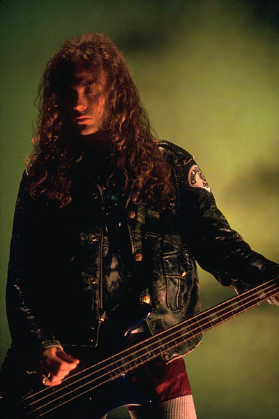Former Alice In Chains Bassist Mike Starr Died In Utah