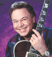 Roy Clark Added To Stellar Line Up For 34th Annual Sunday Mornin Country